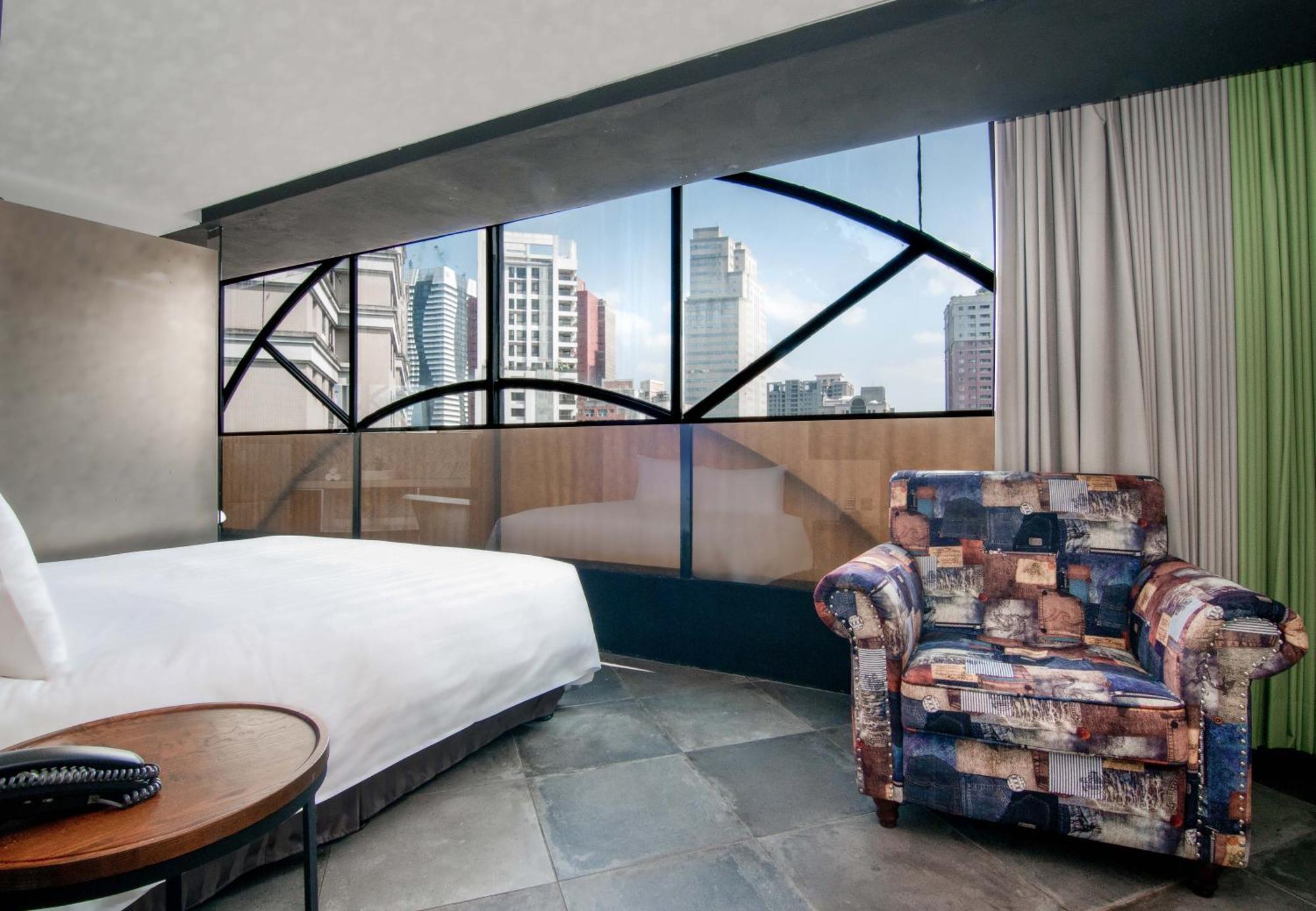Calligraphy Greenway Hotel Taichung Exterior foto