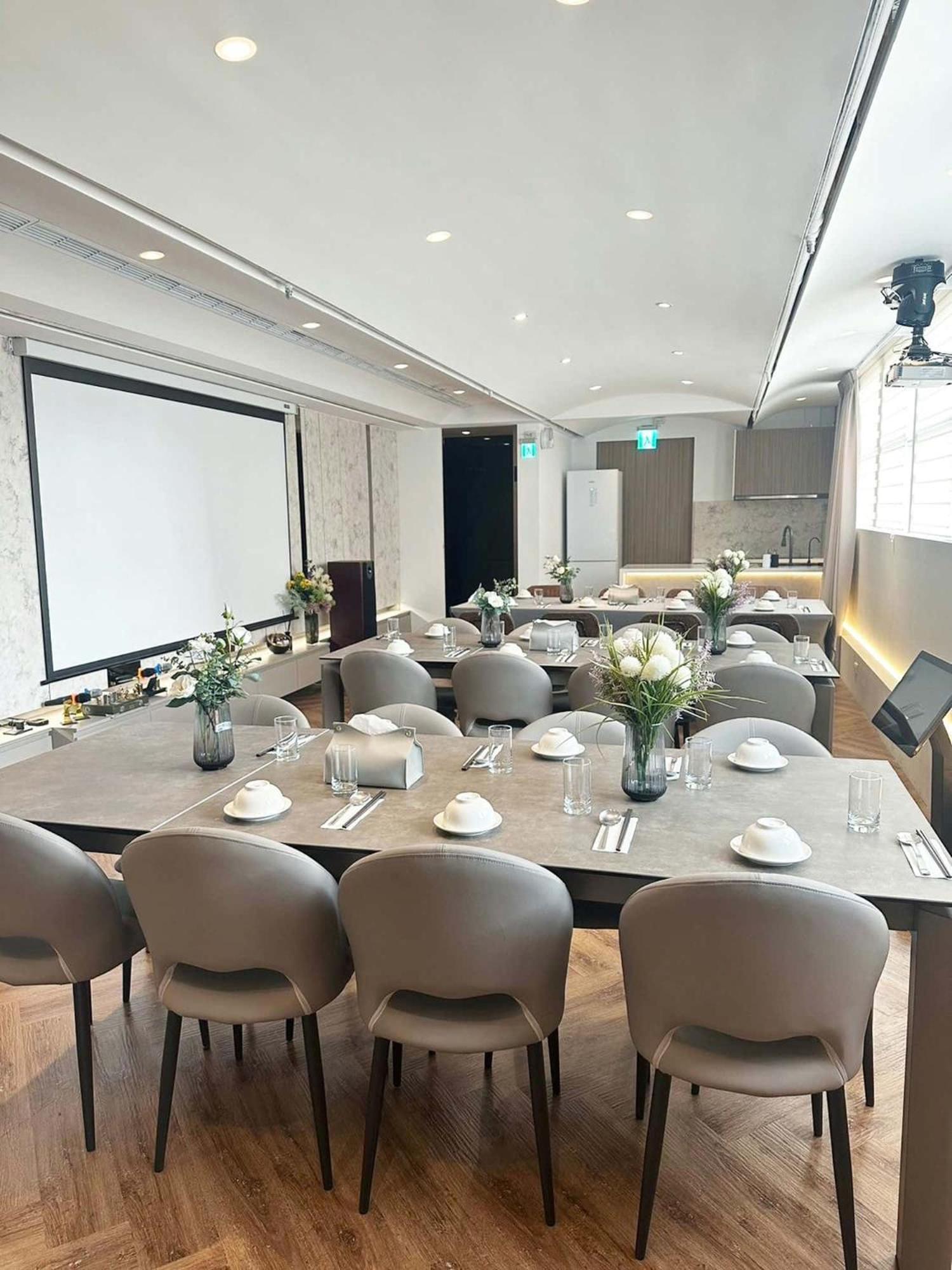 Calligraphy Greenway Hotel Taichung Exterior foto